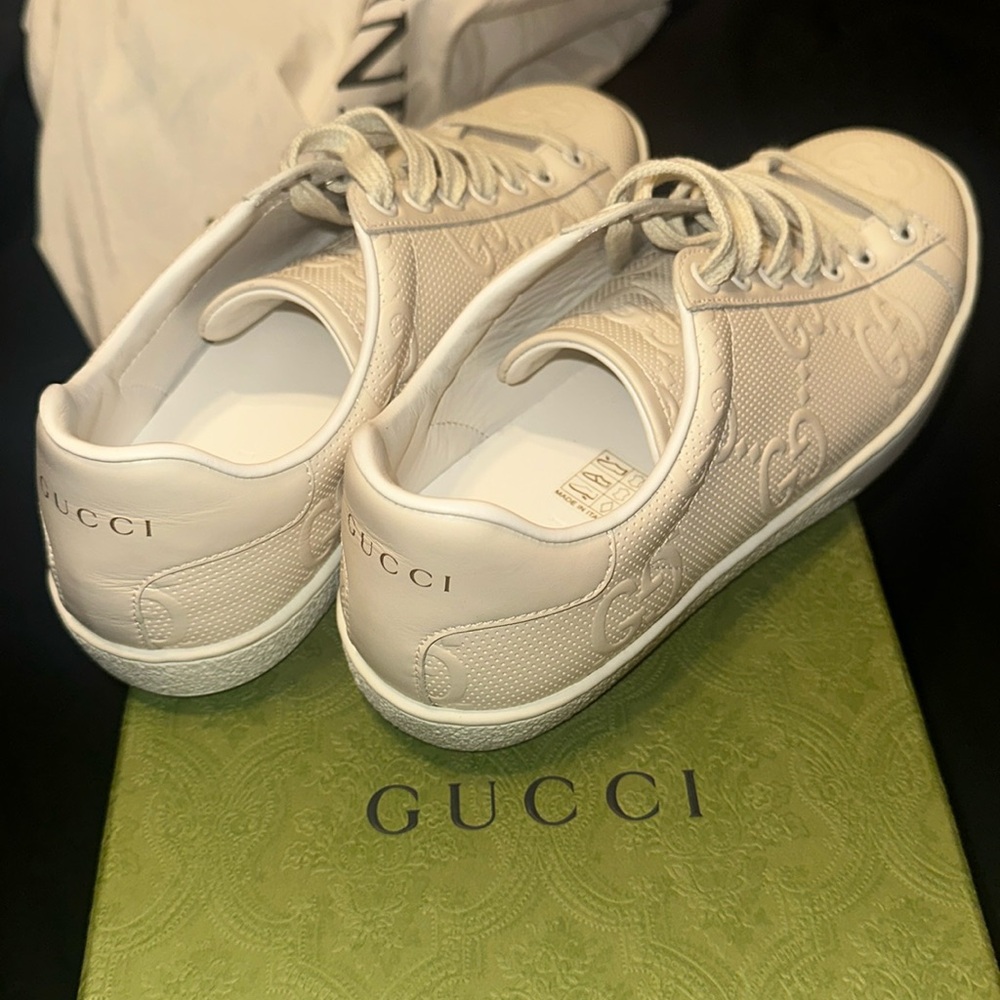 Gucci sneakers